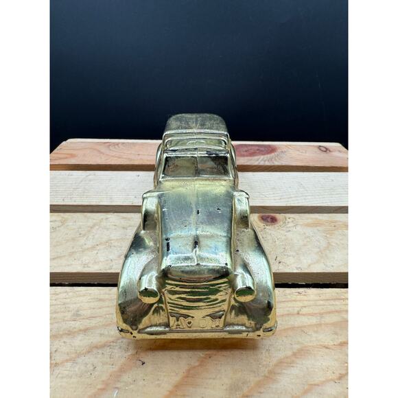 Vintage AVON Solid Gold Cadillac Aftershave – 6 oz Excalibur, 1970s - Picture 5 of 8